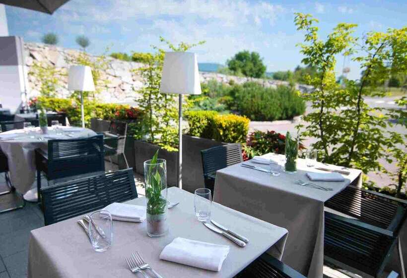 渡假胜地  Barriere Ribeauville