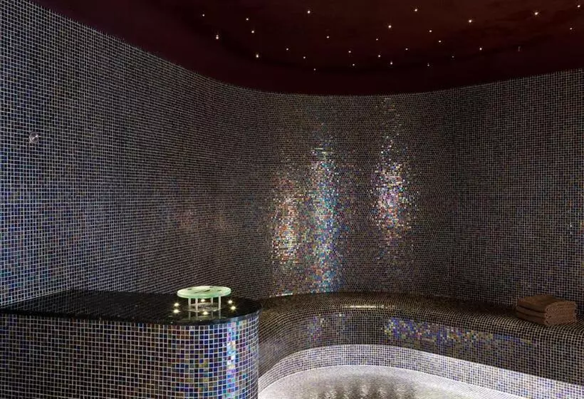 אתר נופש Barriere Ribeauville