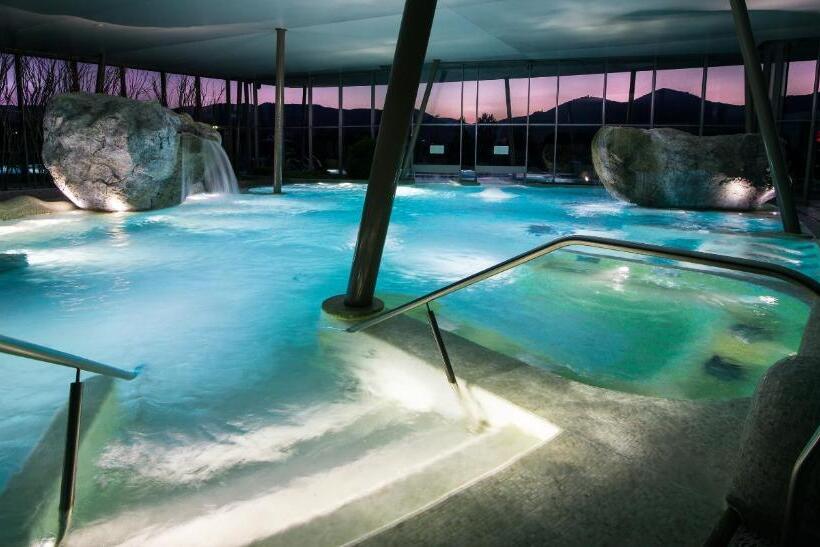 渡假胜地  Barriere Ribeauville