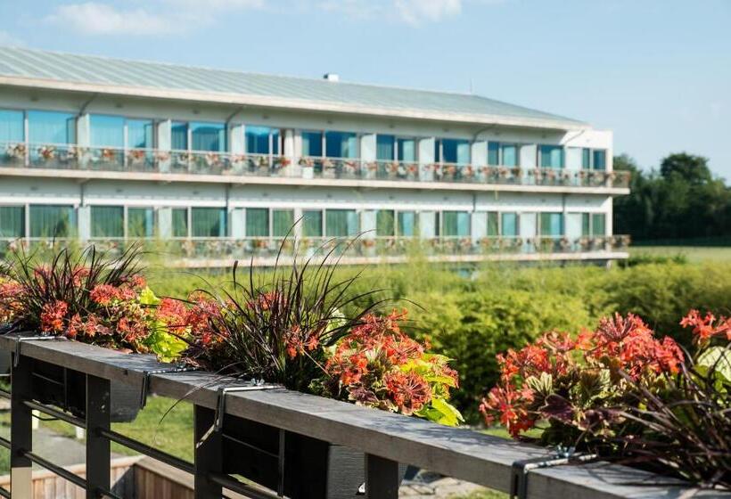 渡假胜地  Barriere Ribeauville