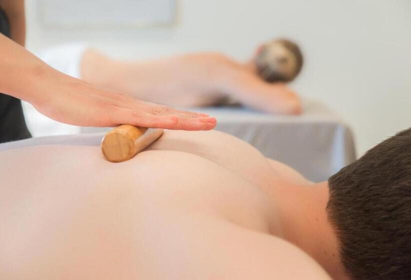 渡假胜地  Barriere Ribeauville