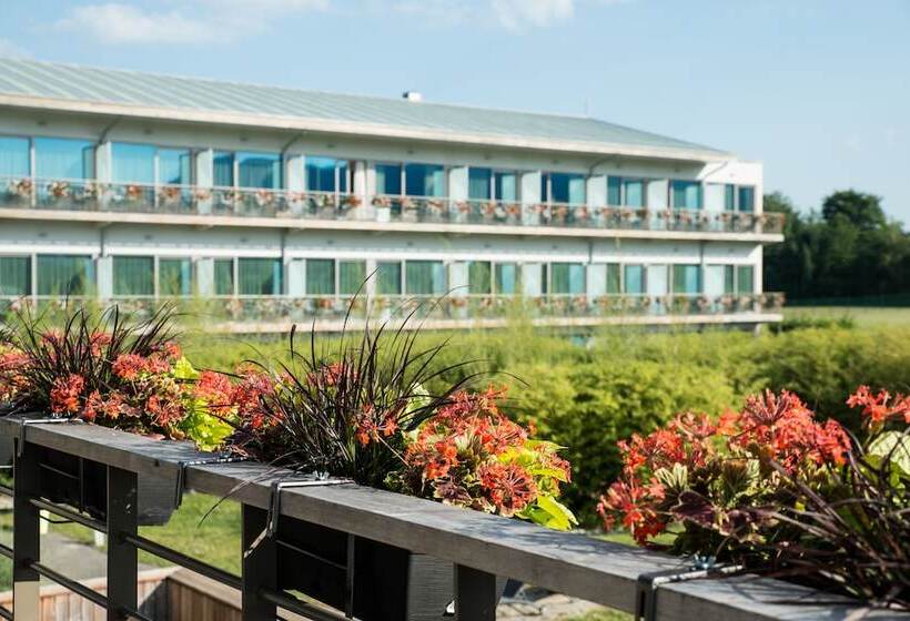 渡假胜地  Barriere Ribeauville