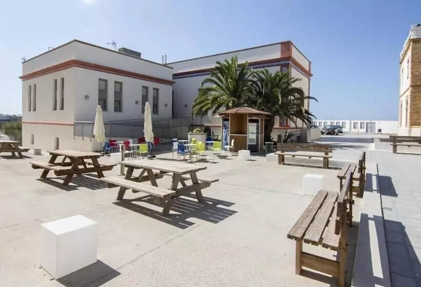 Albergue Inturjoven Chipiona Hostel