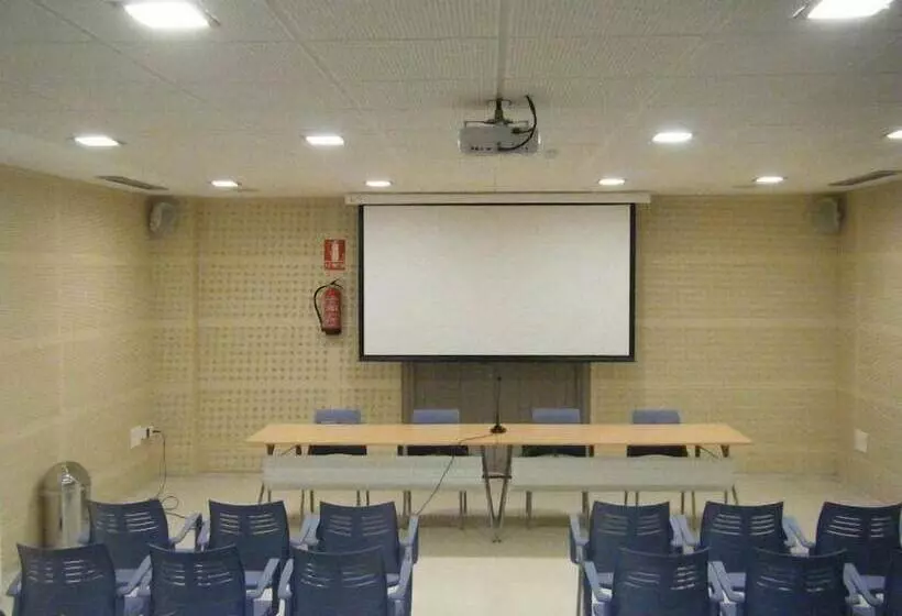 Albergue Inturjoven Chipiona Hostel