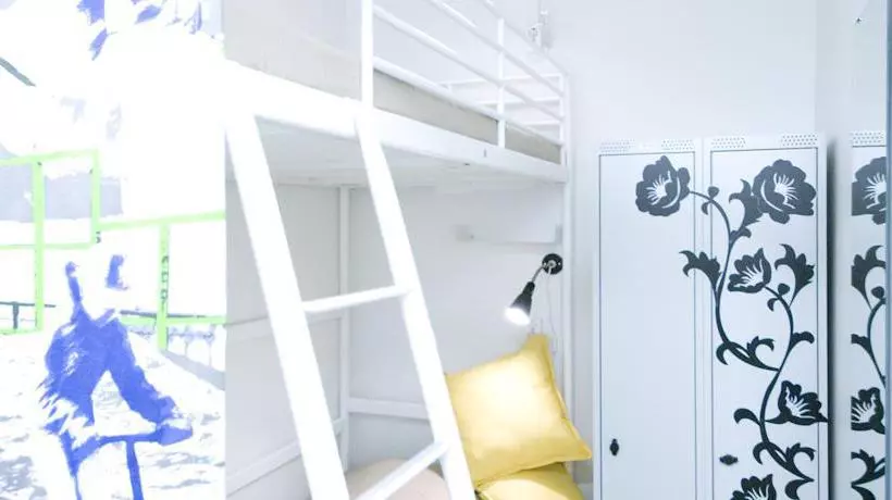 호스텔 Vuokrahuone Design Accommodation