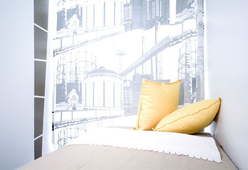 הוסטל Vuokrahuone Design Accommodation