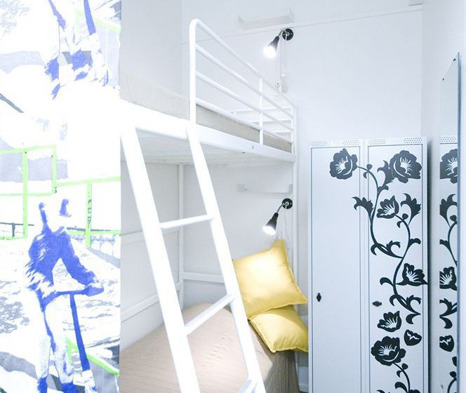 הוסטל Vuokrahuone Design Accommodation