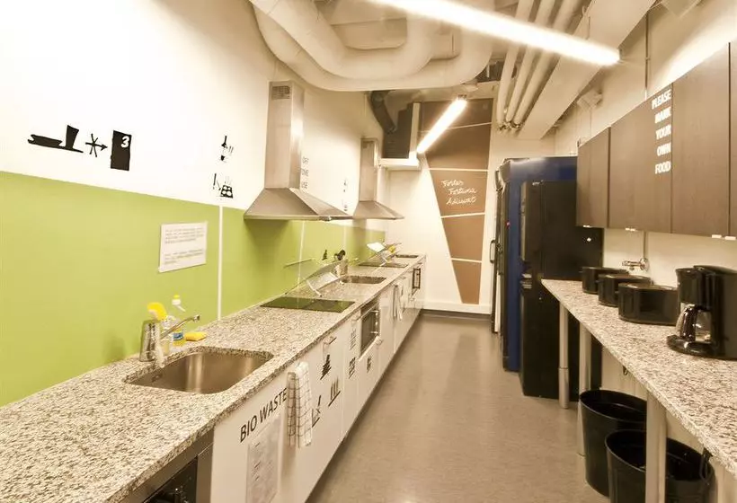 호스텔 Vuokrahuone Design Accommodation