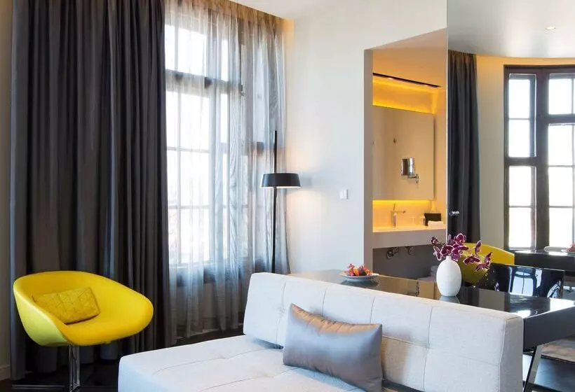 Art Otel Amsterdam, Powered By Radisson Hotels