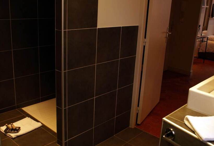 בית מלון כפרי Decoh Studio Dragon