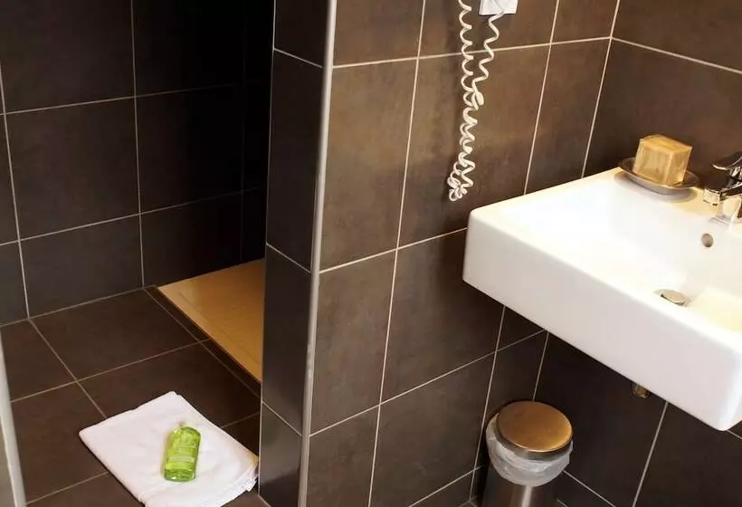 בית מלון כפרי Decoh Studio Dragon