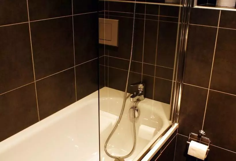 בית מלון כפרי Decoh Studio Dragon