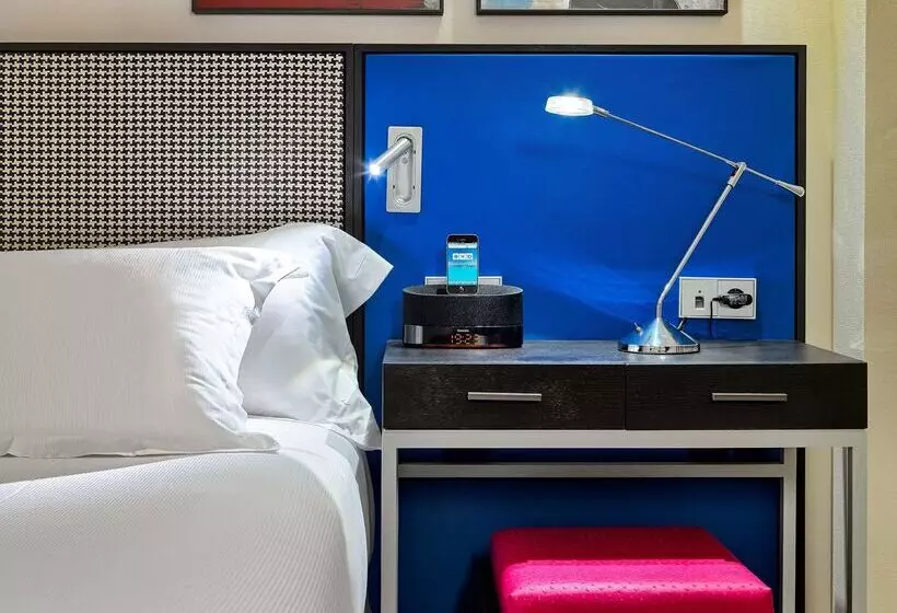 Отель H10 Art Gallery 4* Sup