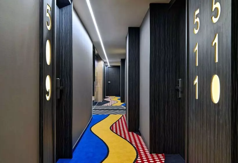 Отель H10 Art Gallery 4* Sup