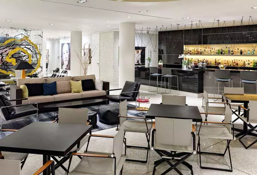 Отель H10 Art Gallery 4* Sup