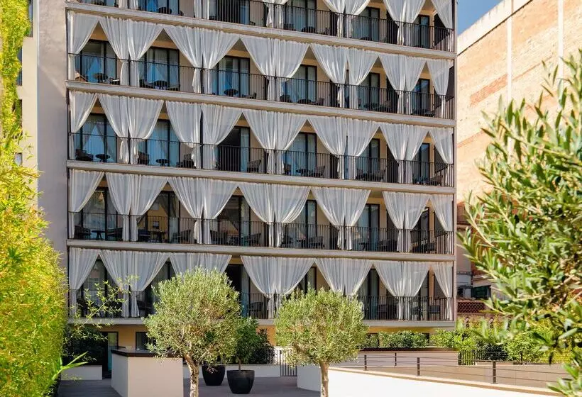 Отель H10 Art Gallery 4* Sup