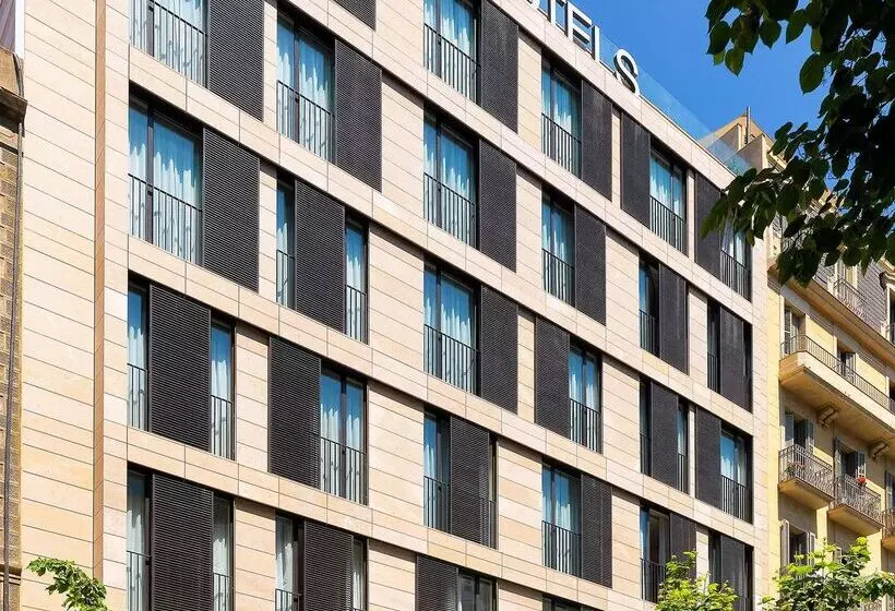 Отель H10 Art Gallery 4* Sup