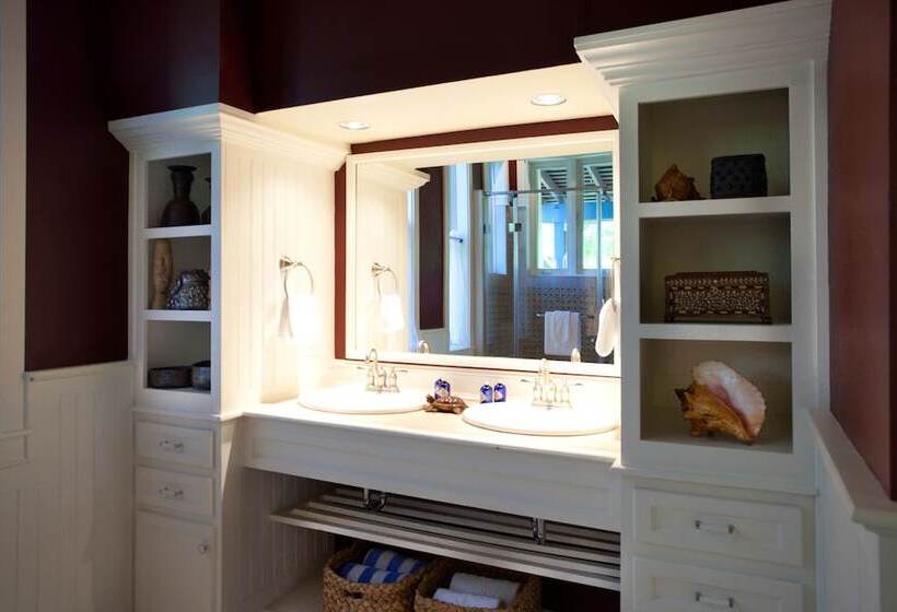 هتل Hermosa Cove Villa Resort & Suites