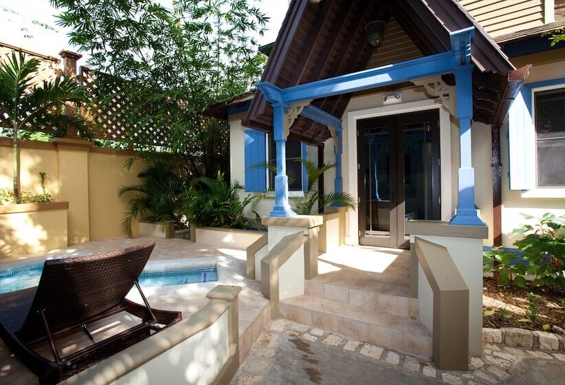 هتل Hermosa Cove Villa Resort & Suites