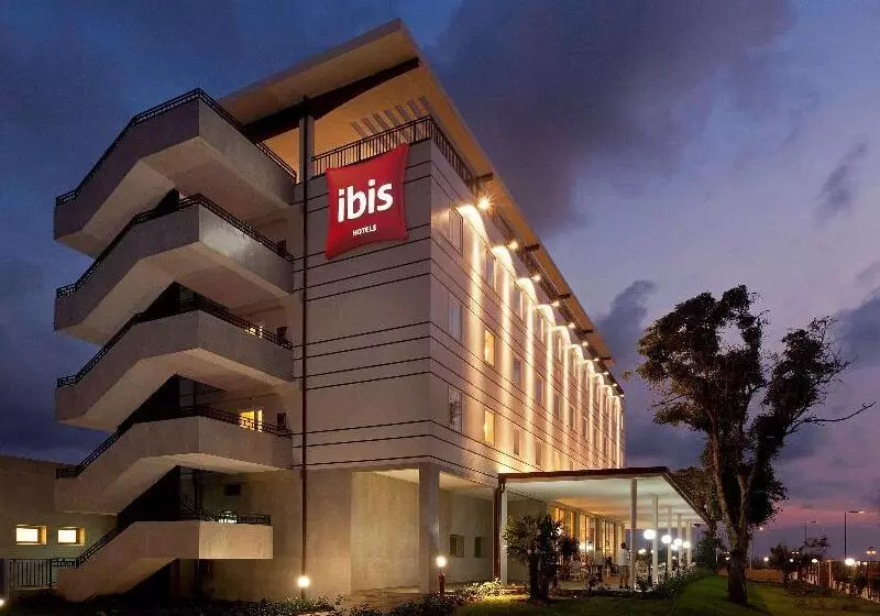 Hotel Ibis Bata