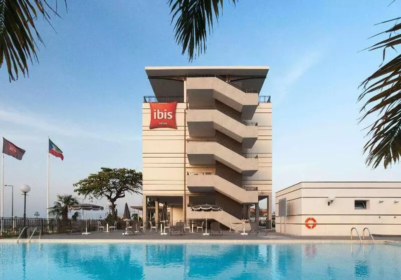 Hotel Ibis Bata
