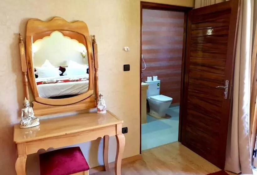 Hotel Kasbah Sirocco