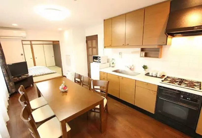 Szálloda Livemax Budget Tokyo Kiba