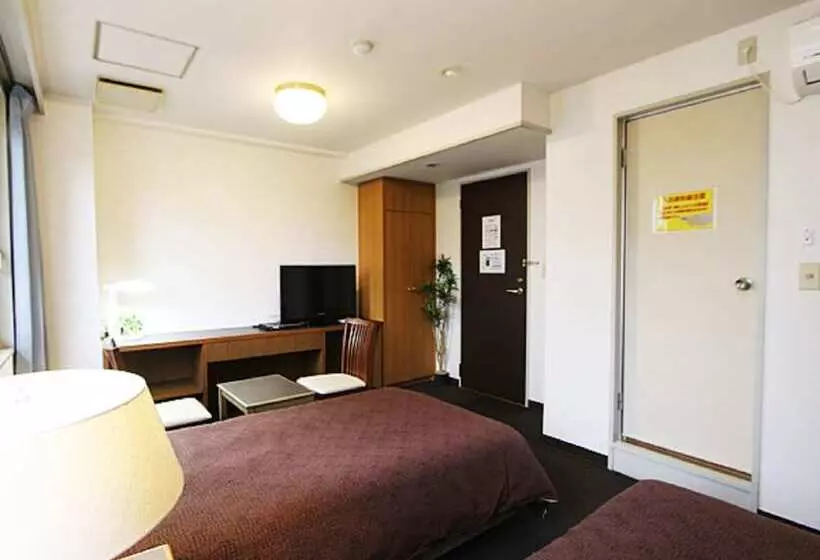 Szálloda Livemax Budget Tokyo Kiba