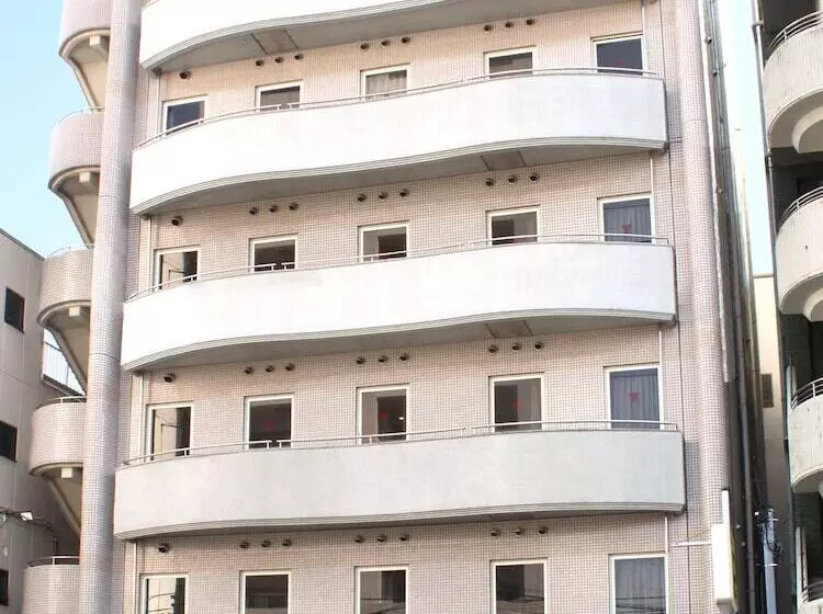 Szálloda Livemax Budget Tokyo Kiba