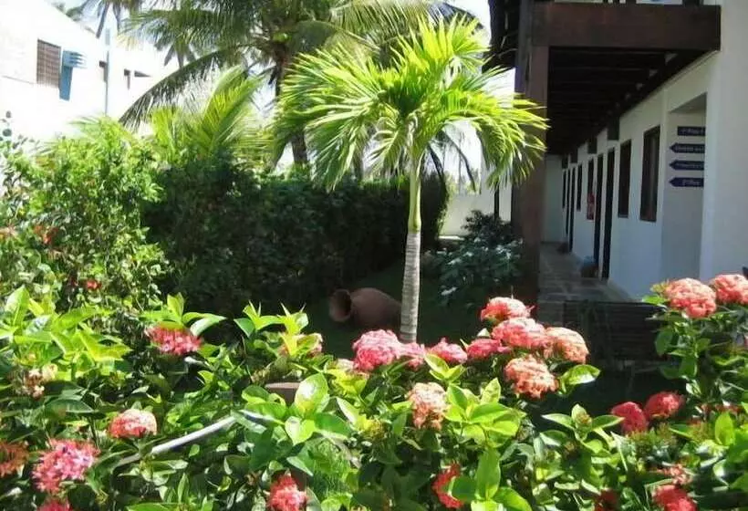 Otel Pousada Capitaes Do Mar