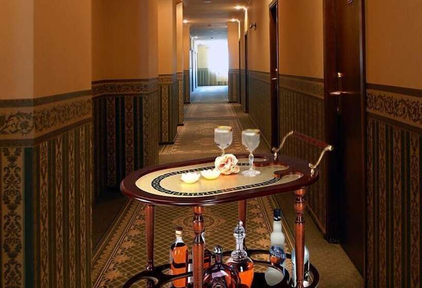 בית מלון כפרי Royal Sun Geneva