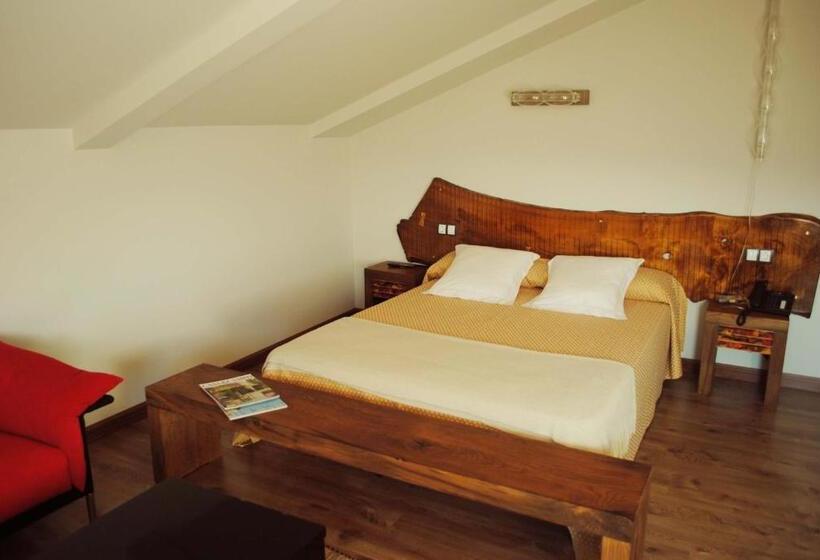 田舎風ホテル El Lacayo De Sestiello