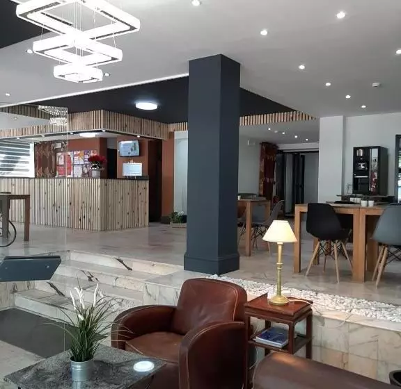 هتل Sleep & Go Brussels South