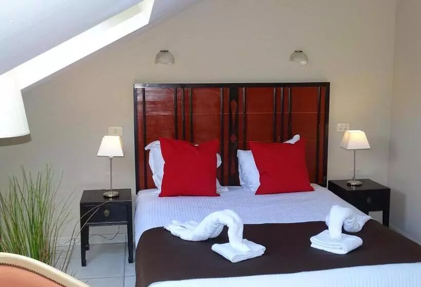 هتل Sleep & Go Brussels South