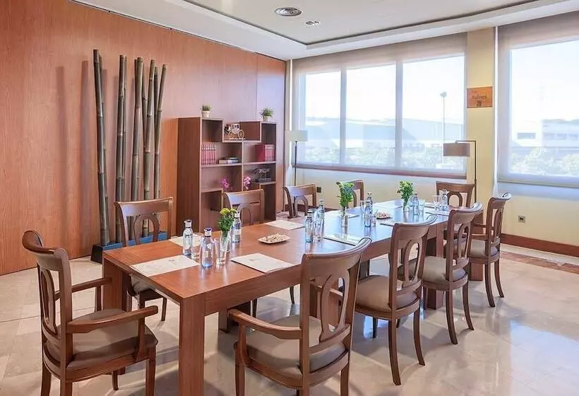 Отель Zalle Don Fernando