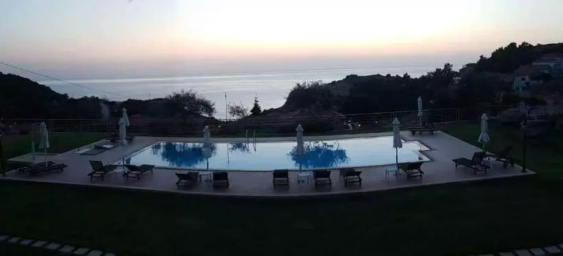 Molivos Sunset Apartments