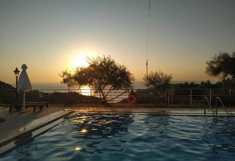 Molivos Sunset Apartments