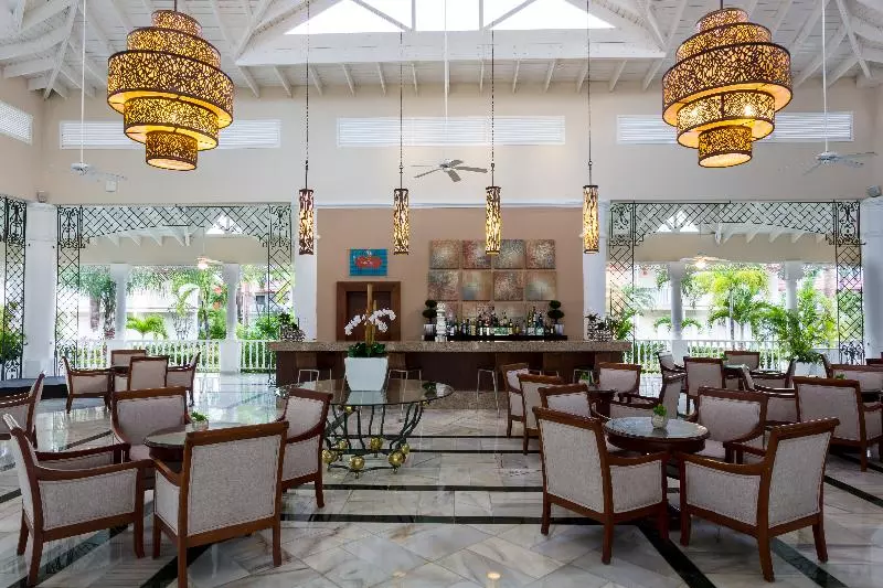 استراحتگاه Bahia Principe Luxury Bouganville - Adults Only - All Inclusive