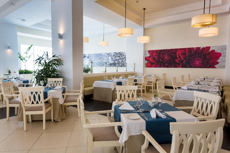 استراحتگاه Bahia Principe Luxury Bouganville - Adults Only - All Inclusive