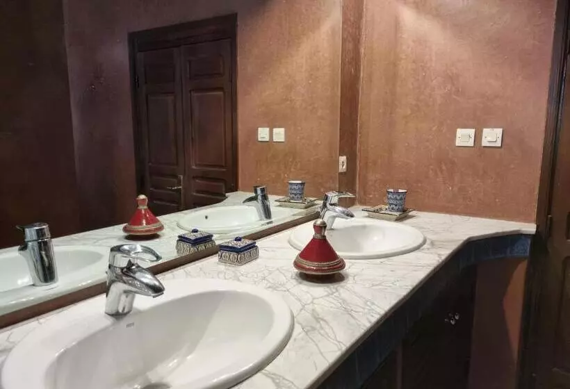 Riad Le Sucrier De Fes