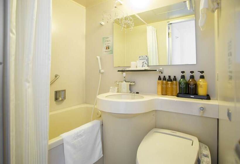 Shin Osaka Station Hotel Annex