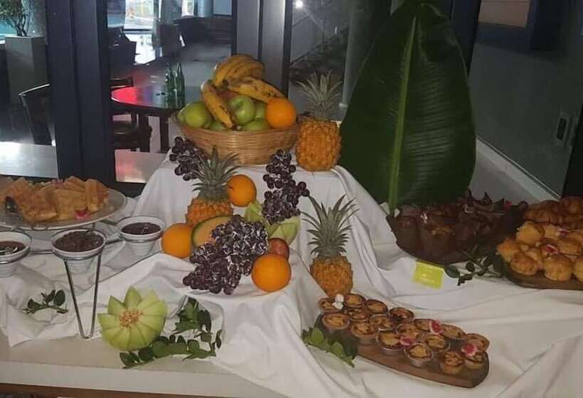 Urban Park Apartments & Hotel By Misty Blue