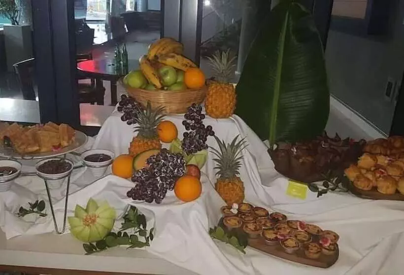 Urban Park Apartments & Hotel By Misty Blue