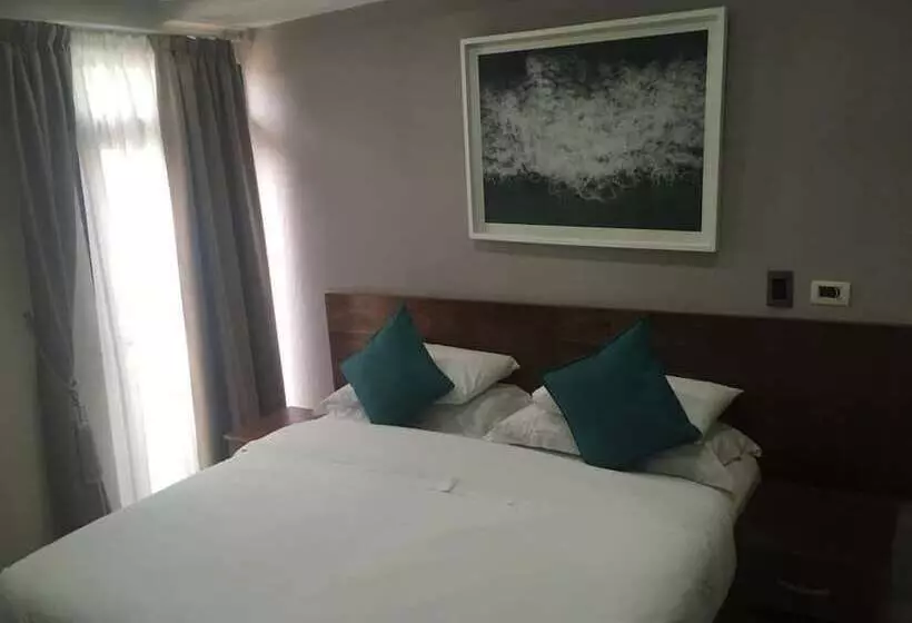 Urban Park Apartments & Hotel By Misty Blue