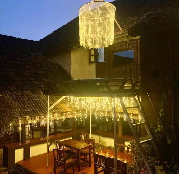 Aamiaismajoitus (B&B) Vrindavanam