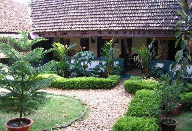 Aamiaismajoitus (B&B) Vrindavanam