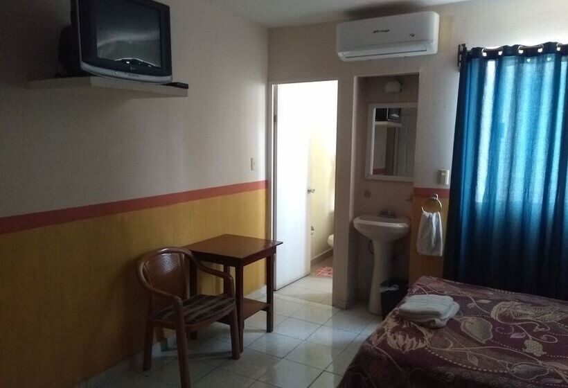 호텔 Posada Mision Del Mar