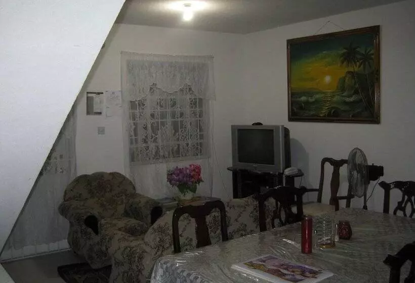 هتل Winchelsea Guesthouse