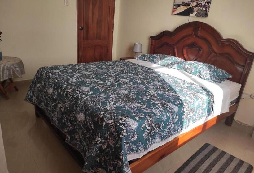 بنسيون Hostal Las Garzas Del Pelado