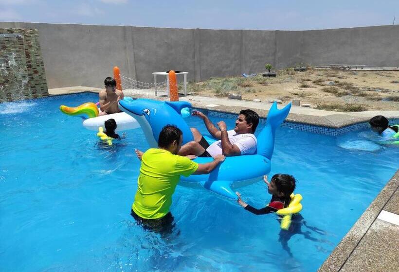 بنسيون Hostal Las Garzas Del Pelado